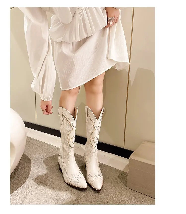 Women's Embroidered Western Mid Calf Boots Cowboy Square Heels Boots Pointed Toe Platform Boots Women Western Shoes Plus Size 42