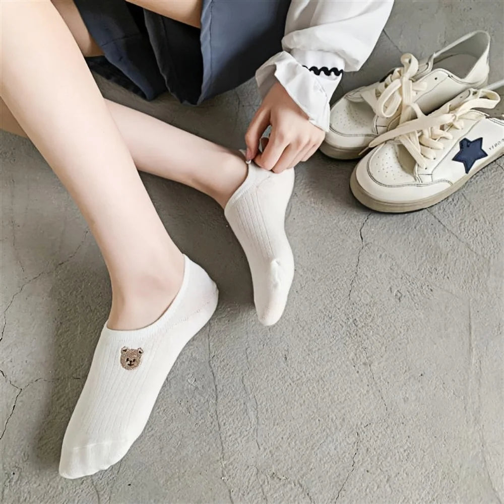 10 Pairs Women's boat socks summer white animal and plant cute embroidery invisible socks silicone anti slip socks
