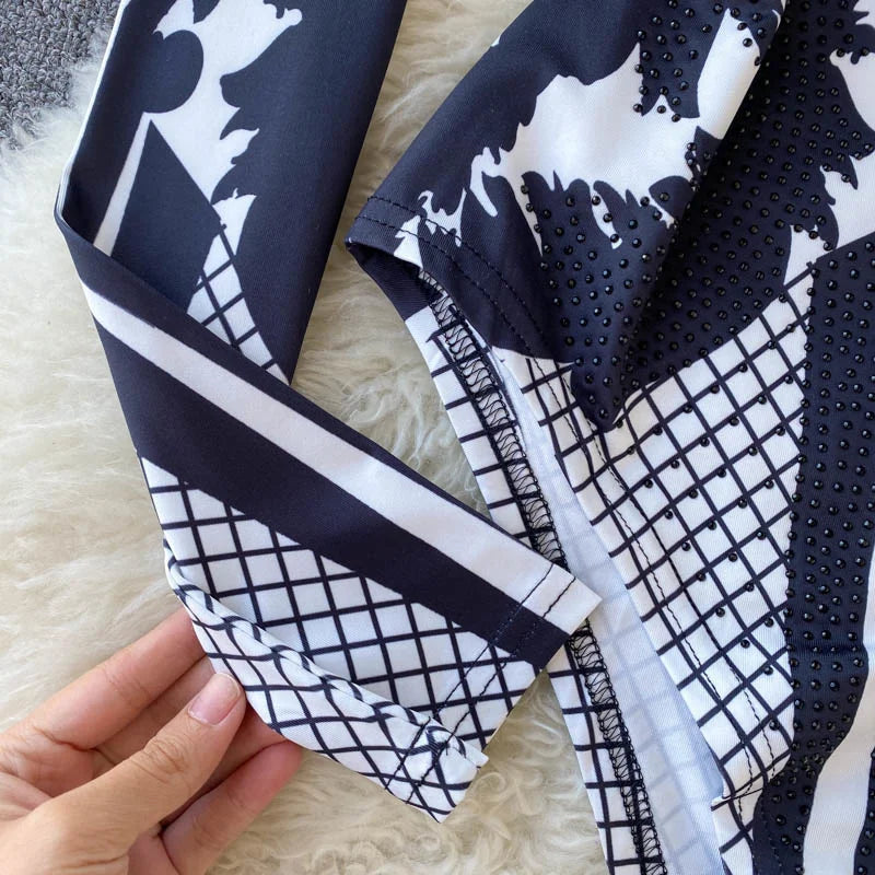 Women Bodysuit 2024 New Spring Fashion Diamonds Long Sleeve T-shirt Casual Streetwear Floral Print Sexy Skinny Bodycon Tops