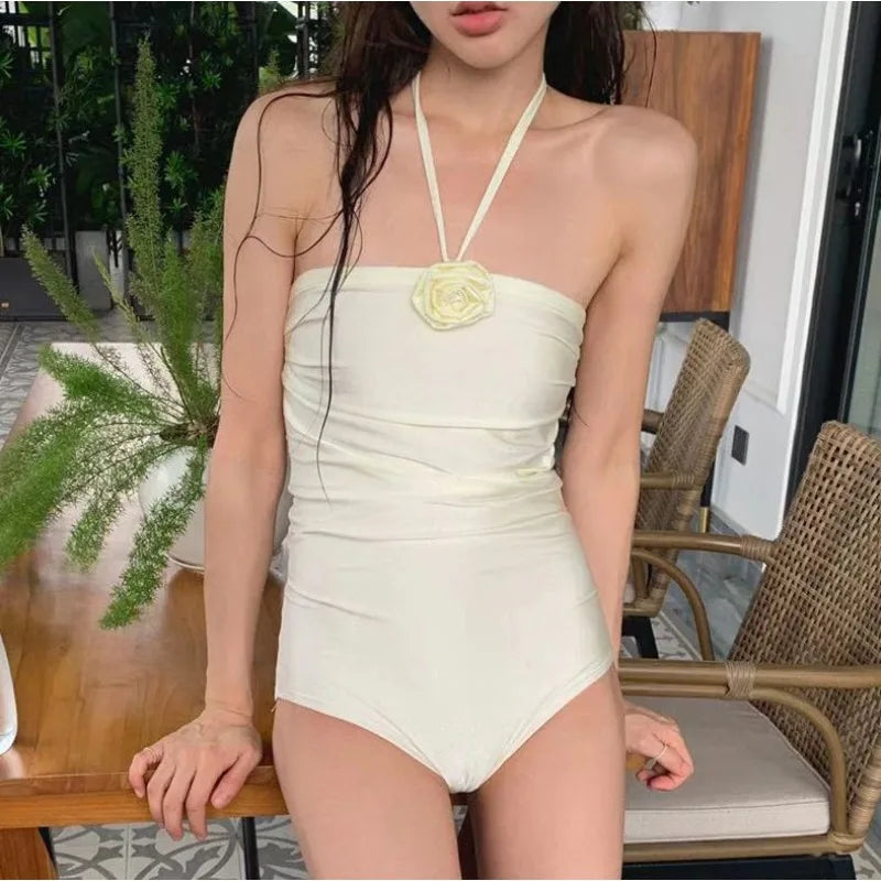 2025 Women One Piece Swimsuit 3D Flower Korea Style Bandeau Swimwear Beach Wear Padded Bathing Suit Holiday Monokini Summer