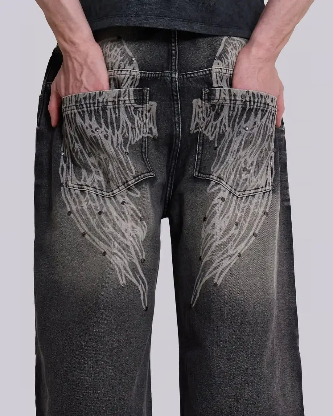 Harajuku Popular Knee Length Denim Shorts Retro Rivet Design Wing Pattern Jeans Y2K Men Women Fashion Punk Loose Wide Leg Pants