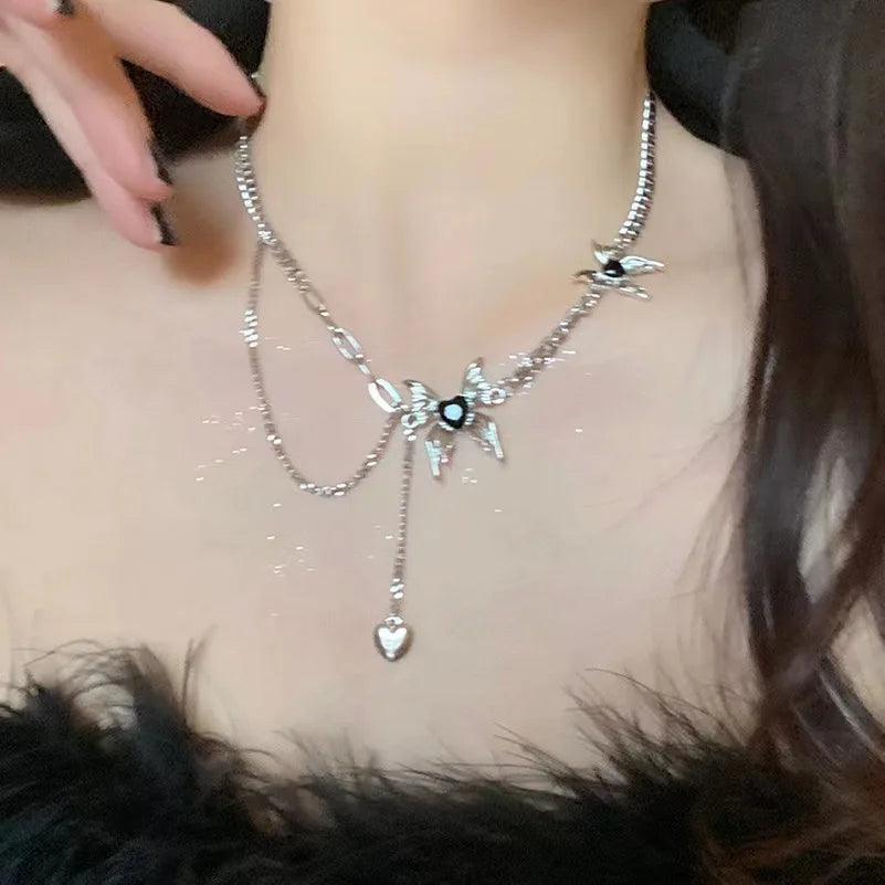 Romantic Gothic Rose Flower Clavicle Chain Necklace for Women Girls Fashion Punk Sweet Cool Adjustable Rope Choker Accessories