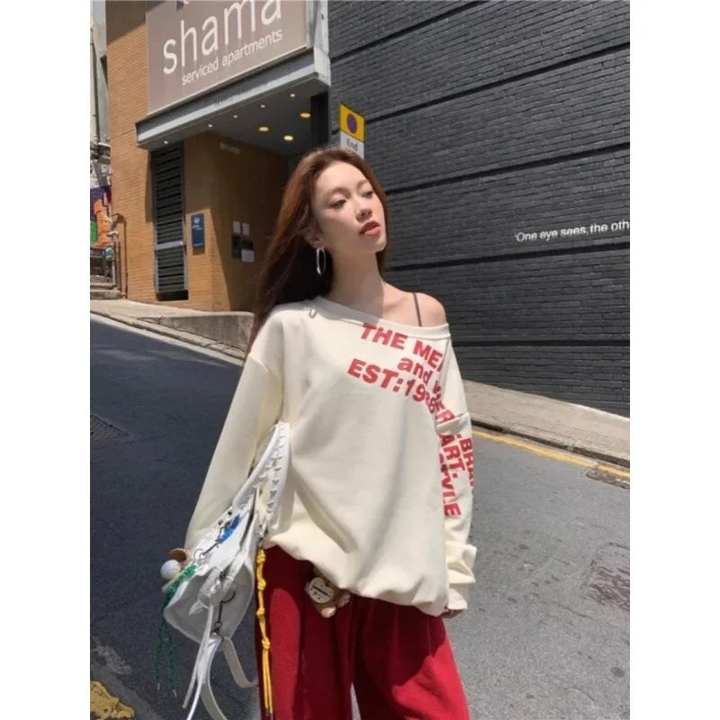 Shoulder Bared Vintage Print Letter Long Sleeve Sweatshirt Women's Autumn New Style Small Audience Oblique Shoulder Irregular Lo