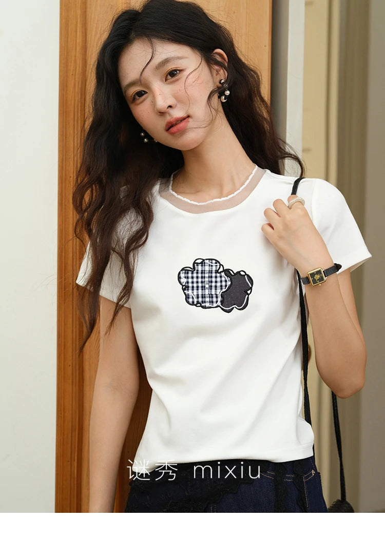 MISHOW Lace Edge Splicing Short Sleeve T-shirt for Women 2025 Summer Female Round Neck Simple Top Women's Clothing MXE38T0630