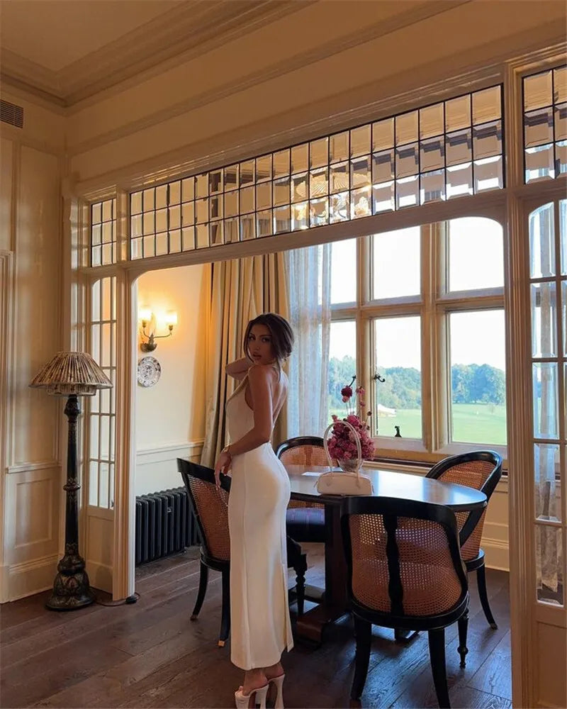 Mozision Halter Deep V Neck Sleeveless Sexy Maxi Dress For Women Elegant Backless Bodycon Tank Dress Femme Fashion Long Dress