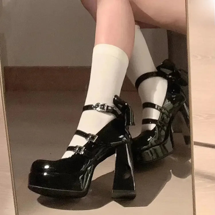 Mary's Spring New Women's Fashionable Thick Heel Bow Hollow Out Line Toe Flats Summer Season Flat Heel Women's Shoes