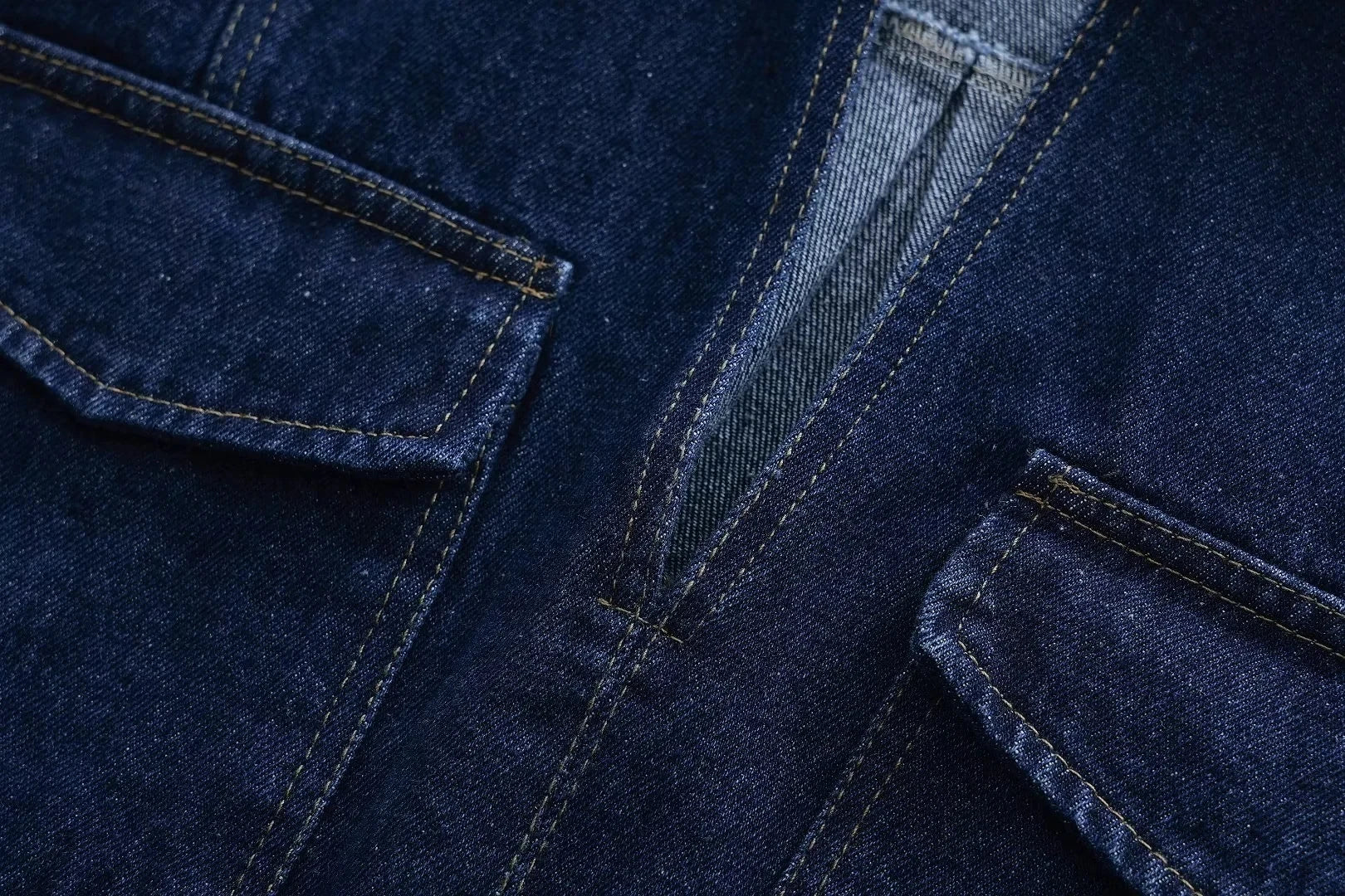 2025 Women's Fashion Flip Pocket Decoration Short Flip Collar Slim fit denim Top + Asymmetric Denim Skirt 2 Piece Set