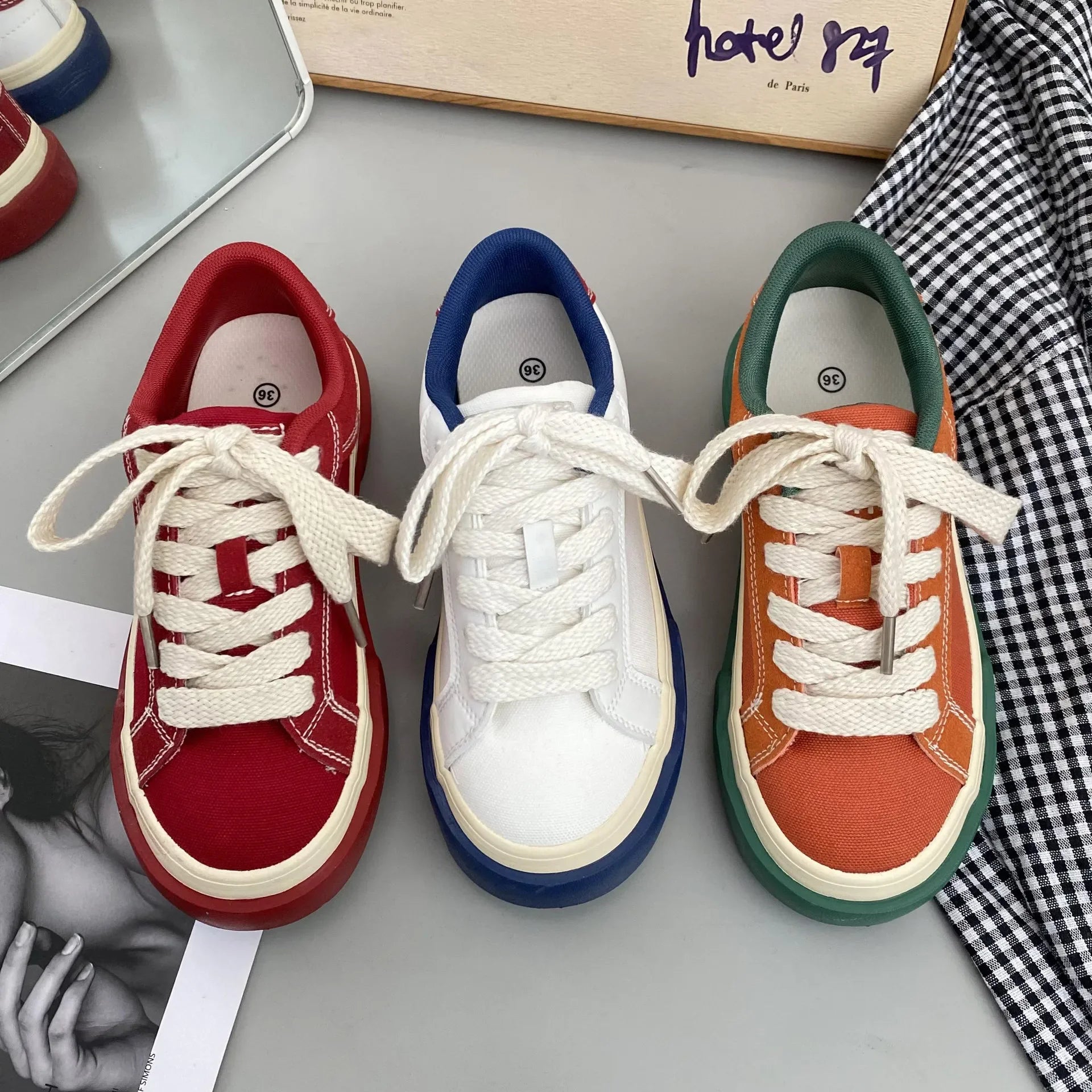 Women Vintage Red Low-top Jogging Canvas Sneakers Casual Letter Embroidery Vulcanized Skateboard Shoes Students Flat Trainers