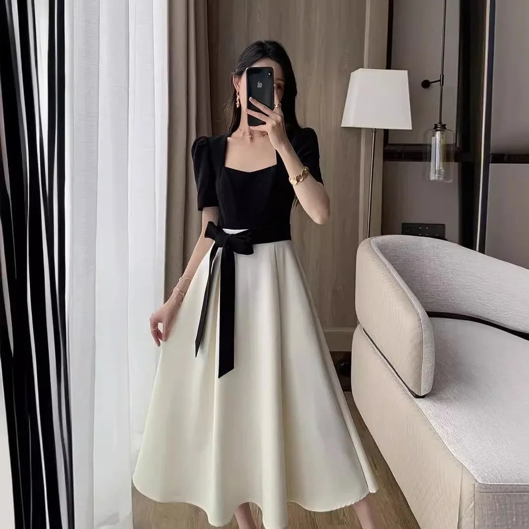 Elegant High-waisted Slimming Black Square Collar Long Dress 2024 New Style Vintage French Fashion For Women
