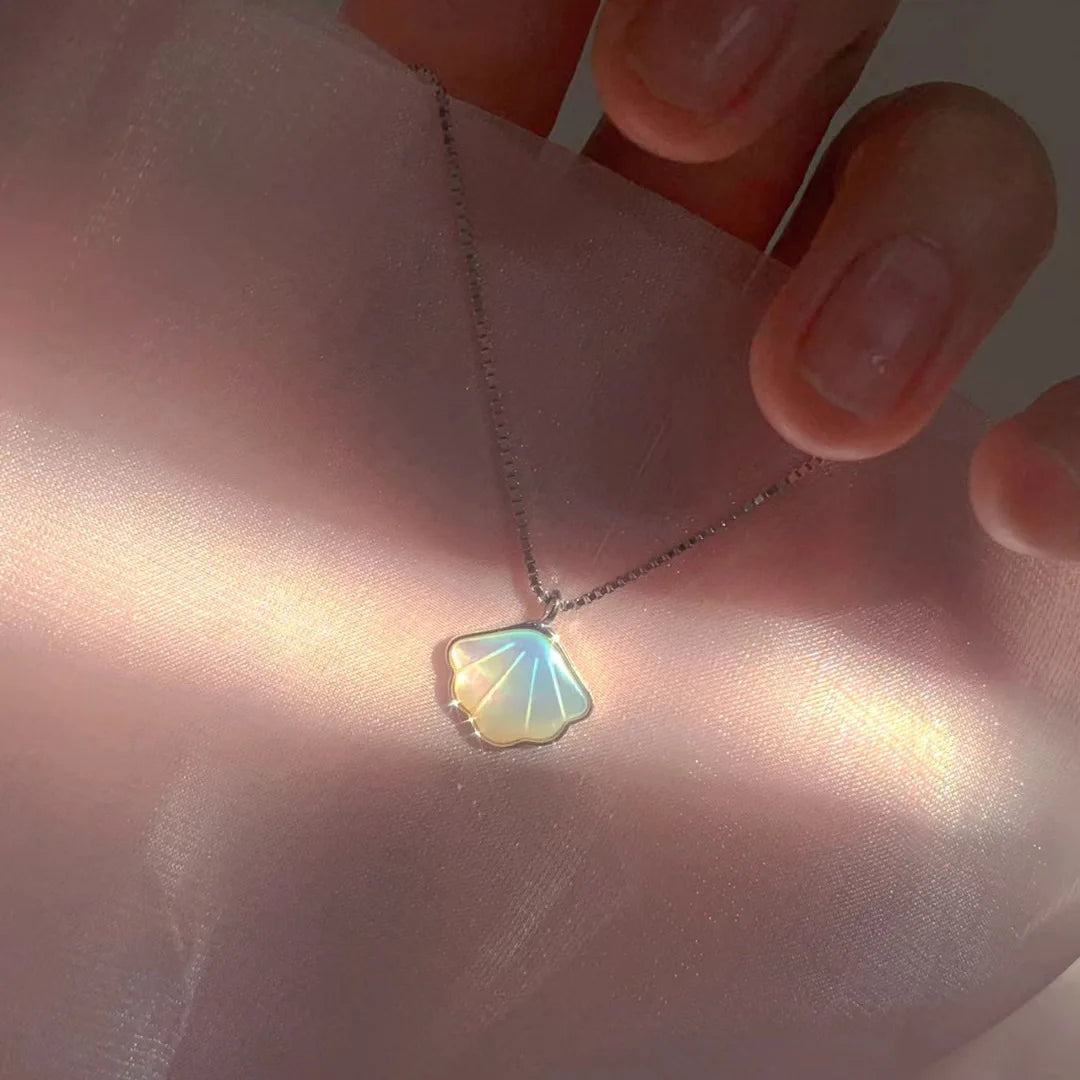 Simple Moonstone Shell Pendant Necklace Silver Color Box Chain Clavicle Chain Choker Women Elegant Jewelry Accessories