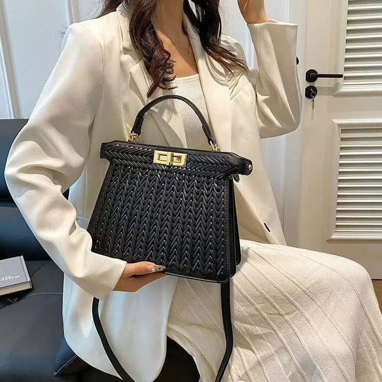 2025 Elegant Kelly Bag - French Woven Leather Tote, Celebrity Style Shoulder/Crossbody Purse with Spacious Design