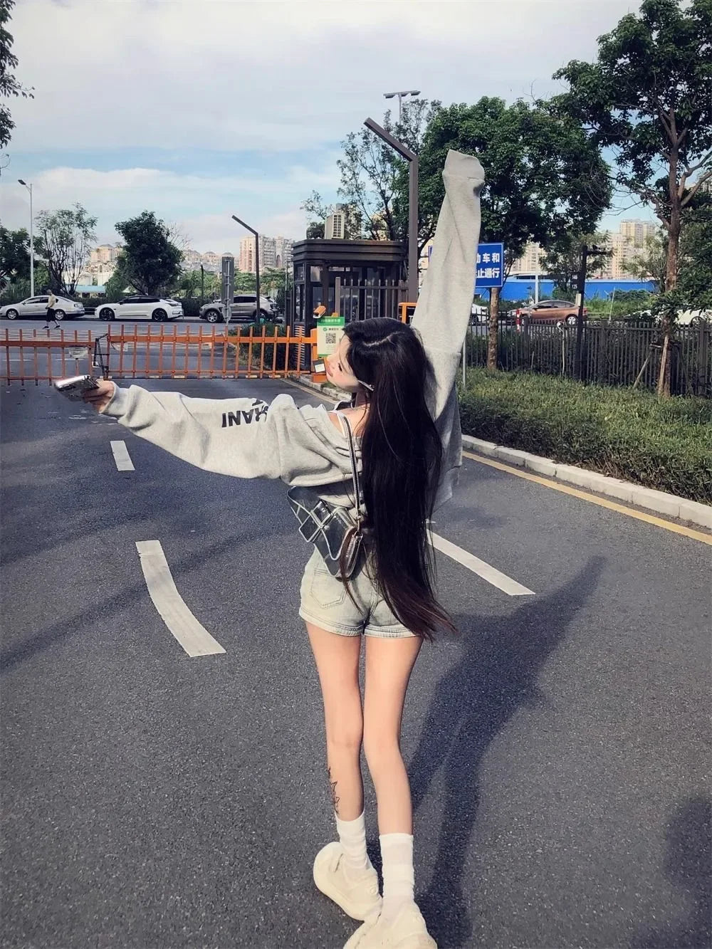 Shoulder Bared Vintage Print Letter Long Sleeve Sweatshirt Women's Autumn New Style Small Audience Oblique Shoulder Irregular Lo