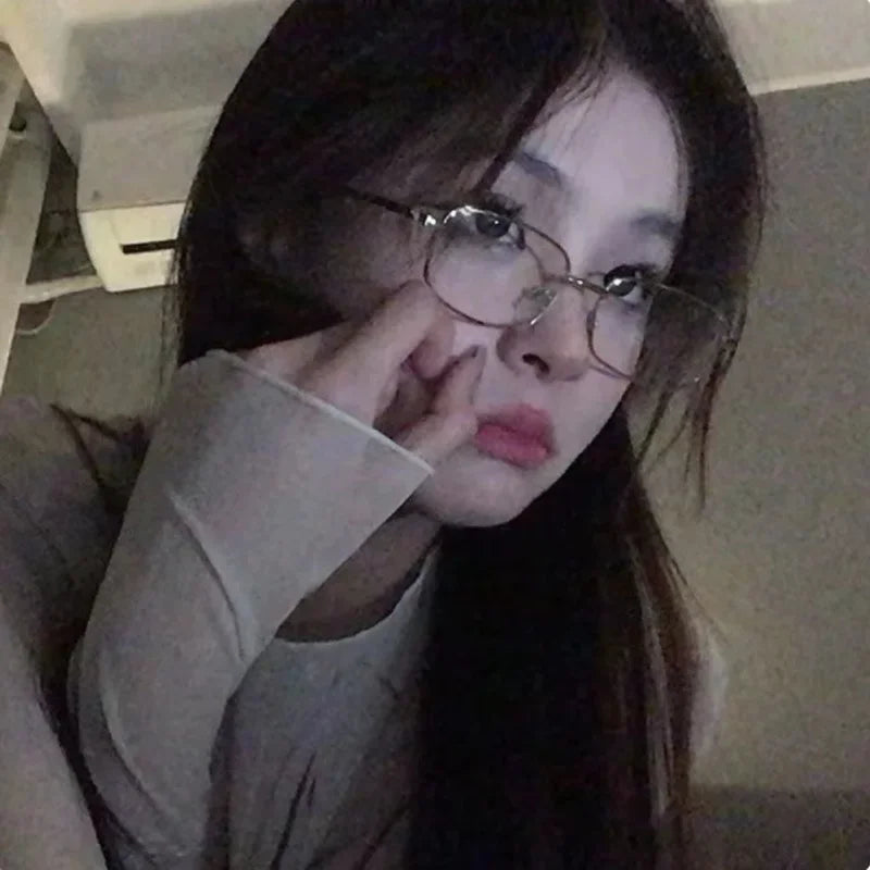 Y2K Harajuku Small Square Frame Glasses Women Retro Metal Eyeglasses Clear Spectacle Decorative Eyewear
