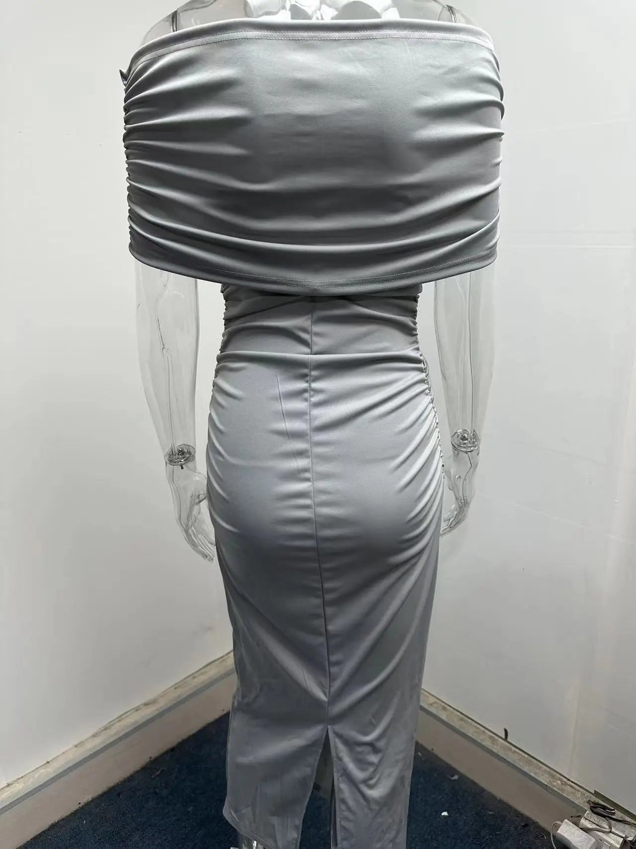 Spring European and American One Shoulder Pleated Dress Slim Fit and Slim Slim Slim Split Bottom Dress Long Dres