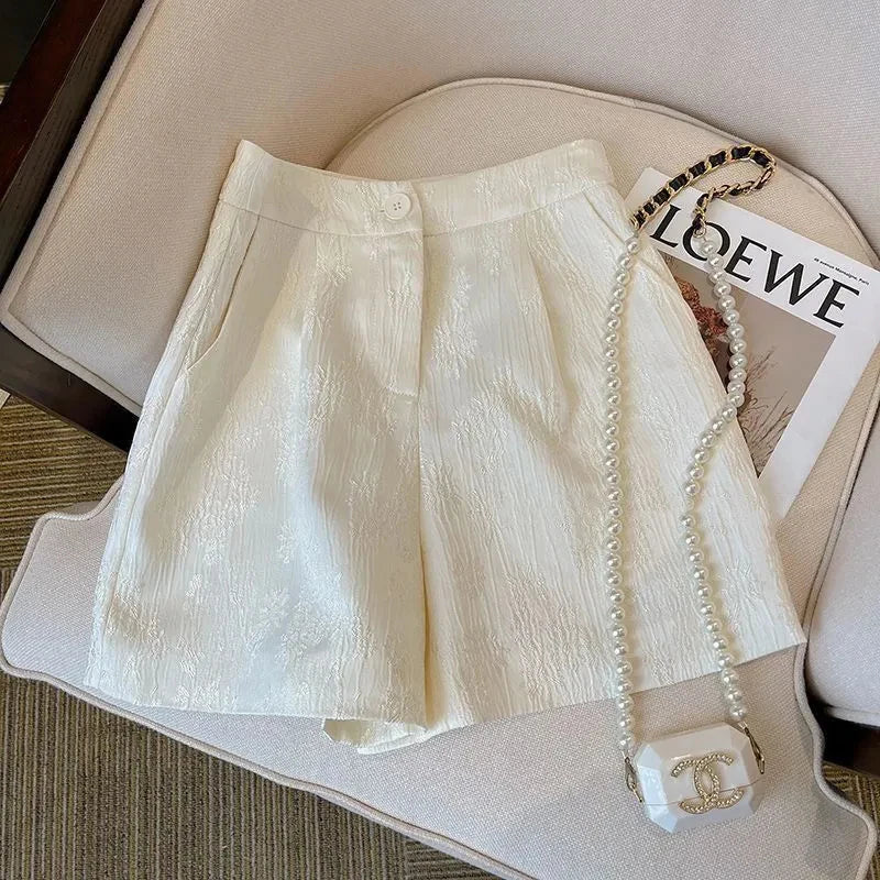 Vintage Jacquard Shorts Women Black Chic Harajuku High Waist Casual Straight Shorts Summer Elegant Pleated A Line Shorts New Ins